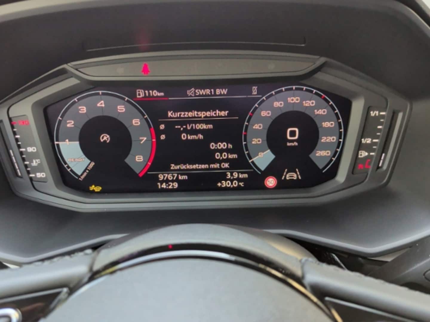 Bild über Audi A1 Sportback advanced 30 TFSI Schaltgetriebe - für weitere Informationen kontaktieren Sie den Audi Partner