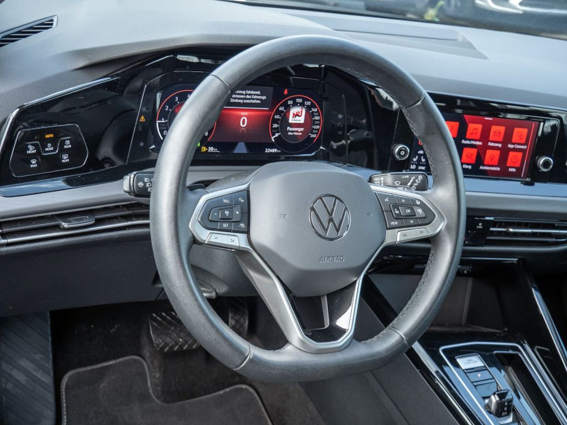 Volkswagen Golf Style