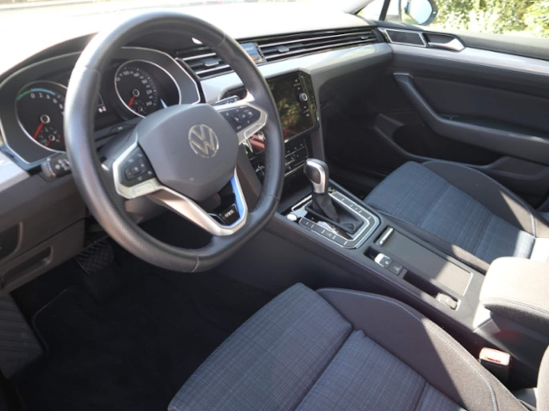 Volkswagen Passat Variant GTE
