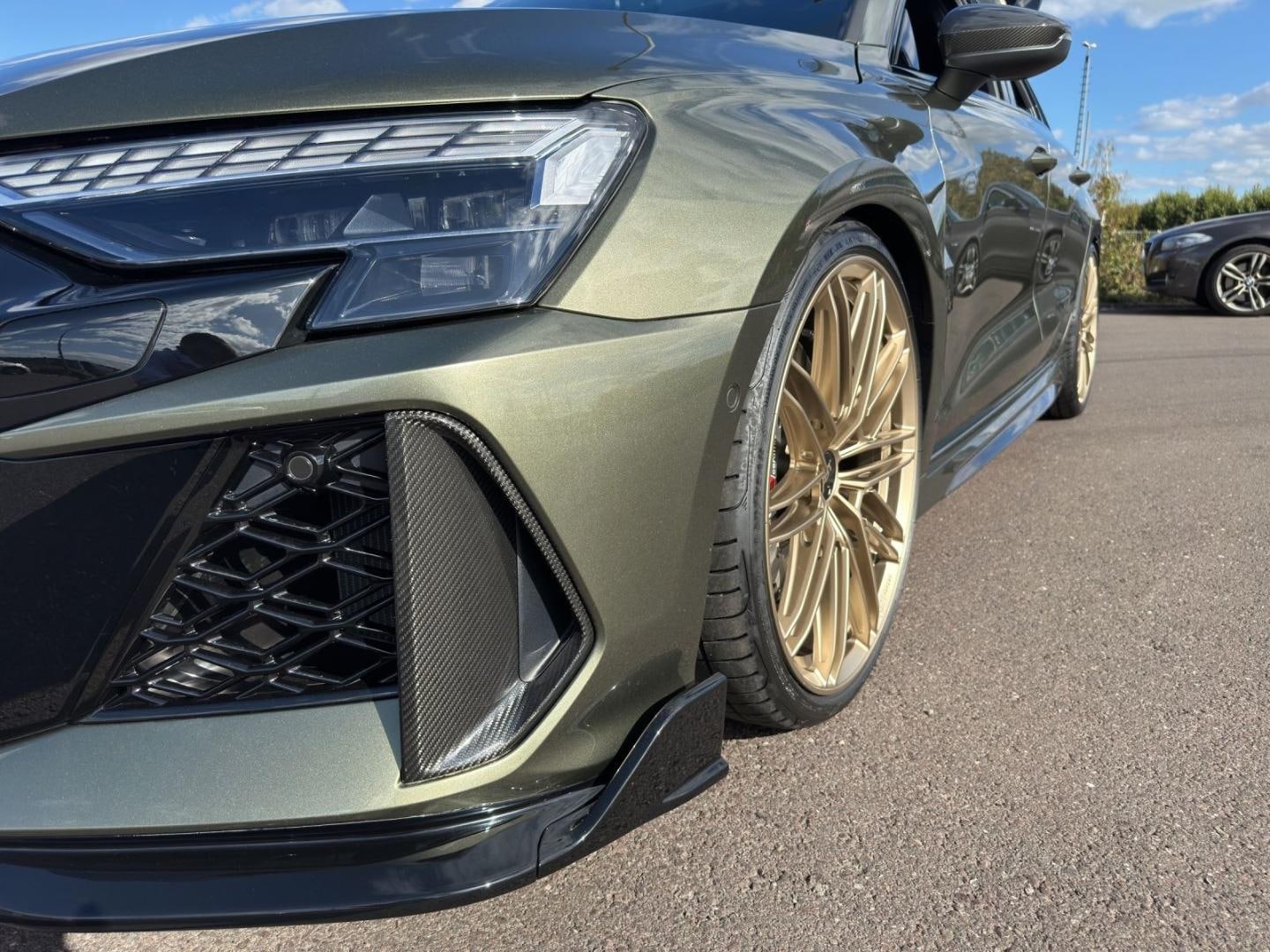 Bild über Audi RS 3 Sportback TFSI quattro 294 kW S tronic - für weitere Informationen kontaktieren Sie den Audi Partner