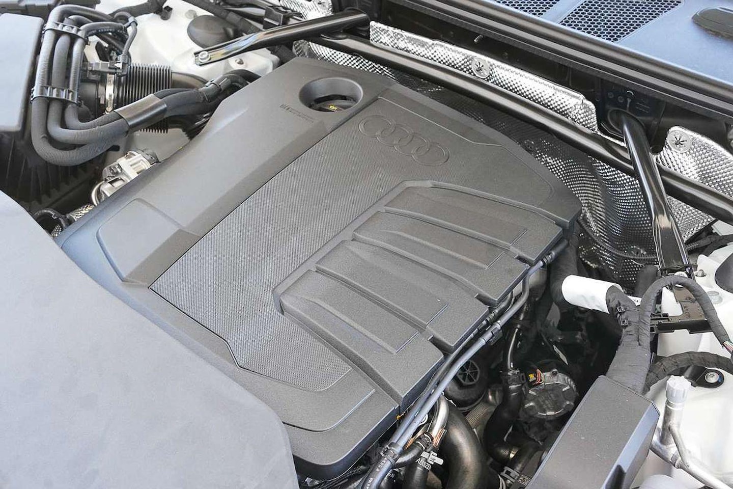 Image about Audi Q5 SUV TDI quattro 150 kW sport