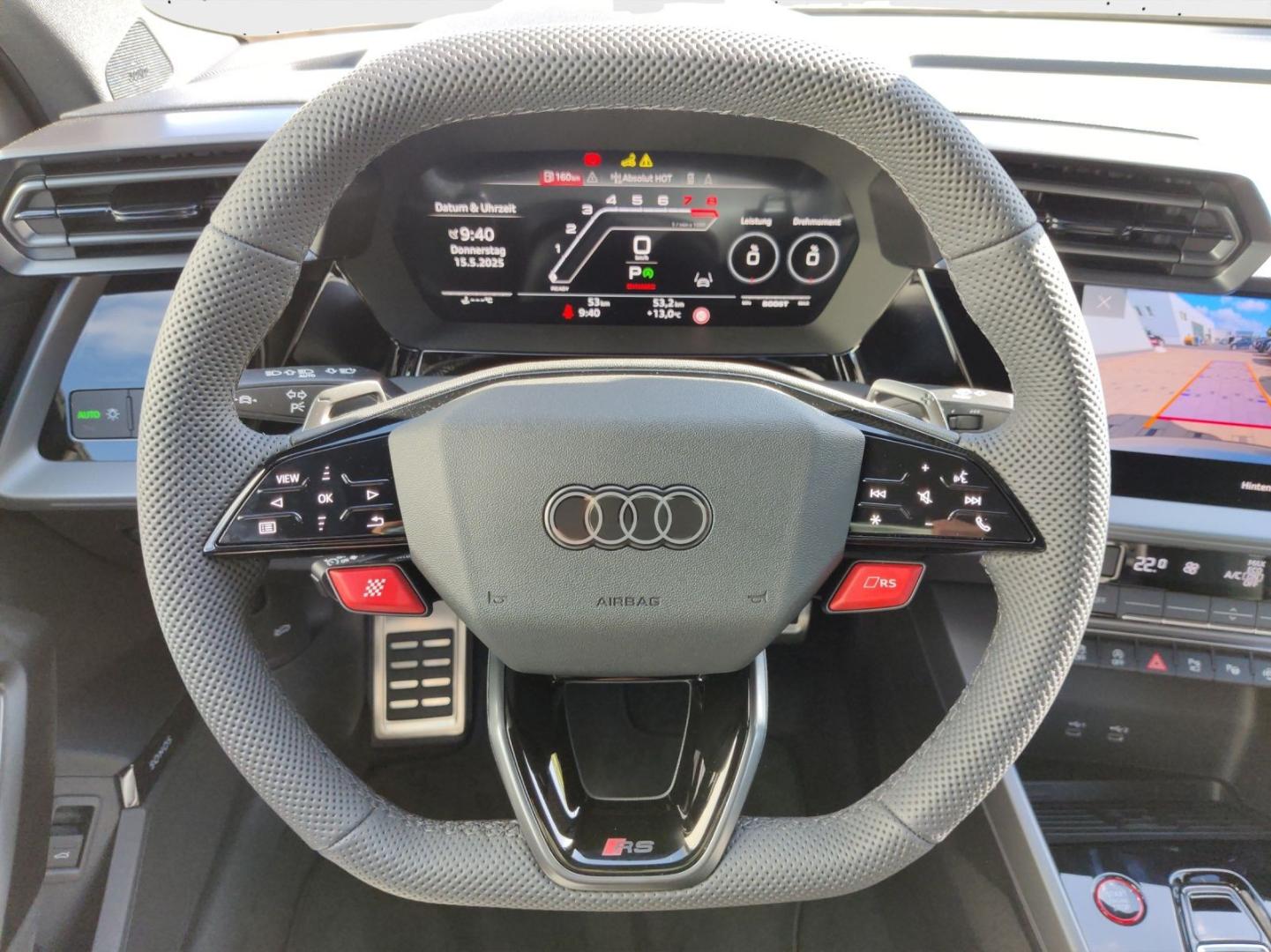 Image about Audi RS 3 Limousine TFSI quattro S tronic