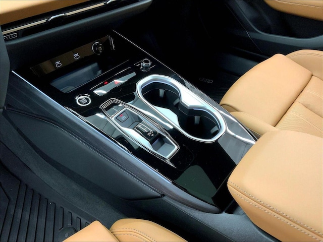 2026 Audi A6 Premium Plus - Photo 7