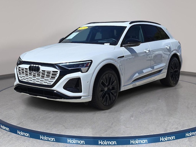 2024 Audi Q8 e-tron