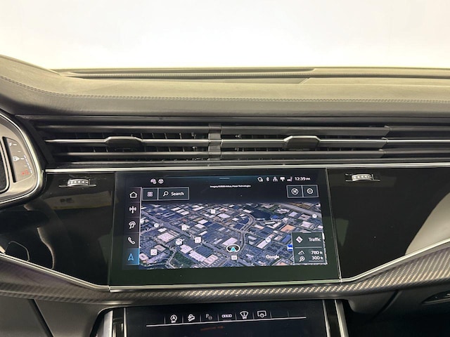 2025 Audi RS Q8 SUV performance