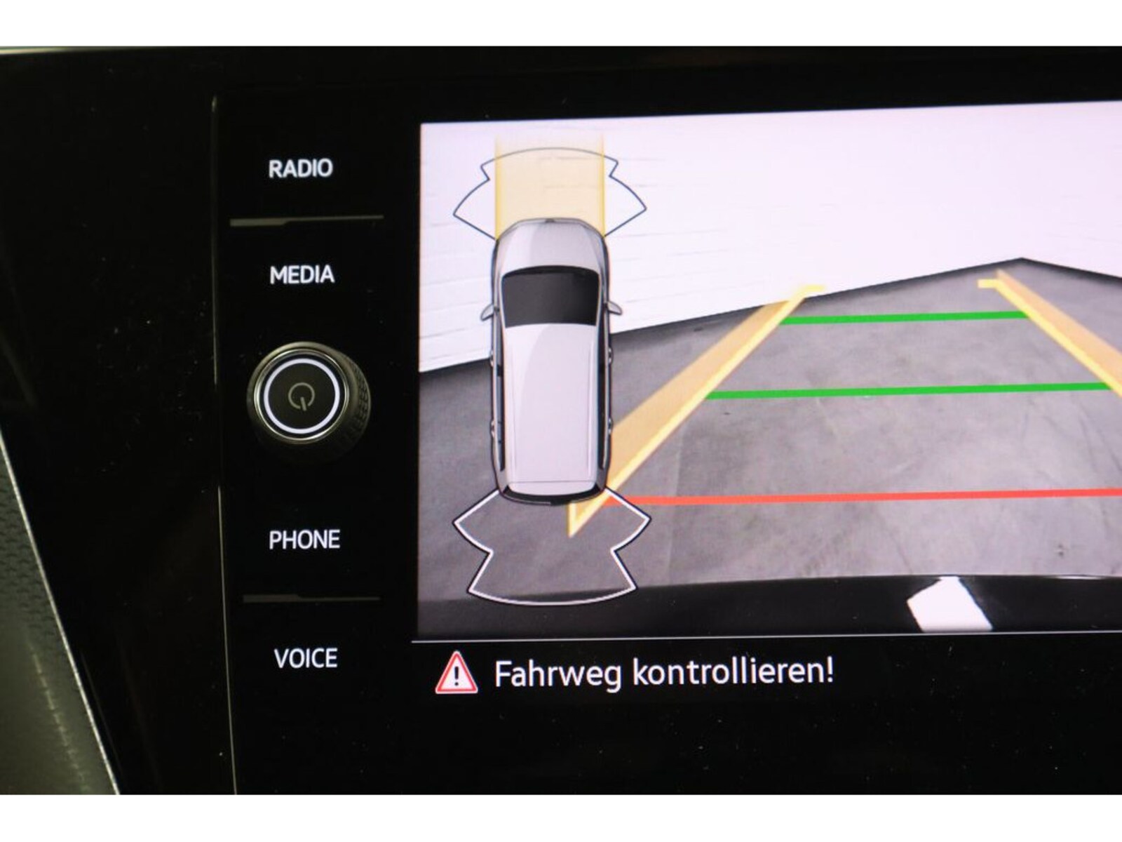 Volkswagen Touran – Bild 12