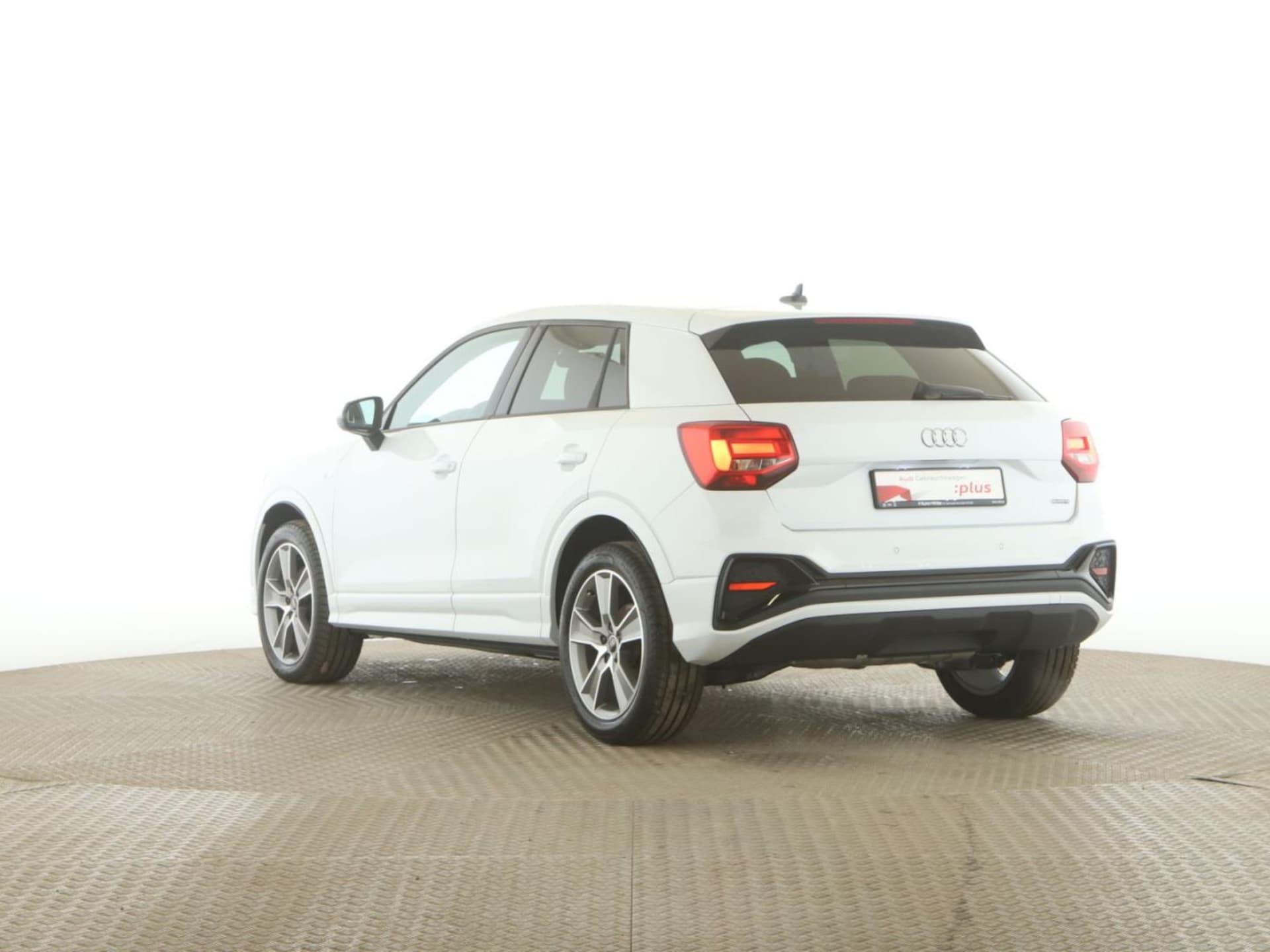 Audi Q2 S line