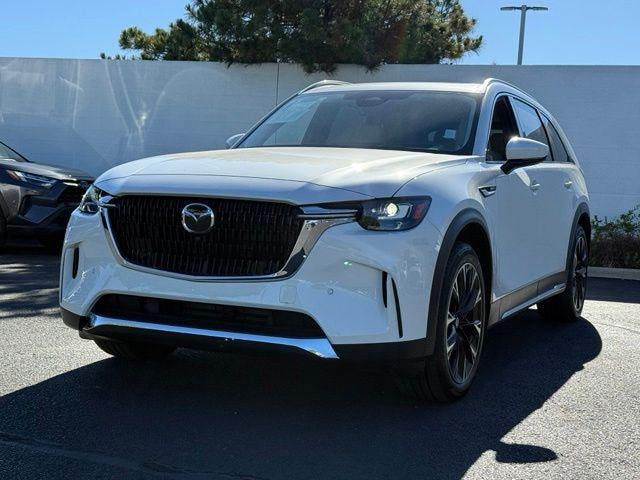 Photo of 2025 Mazda 