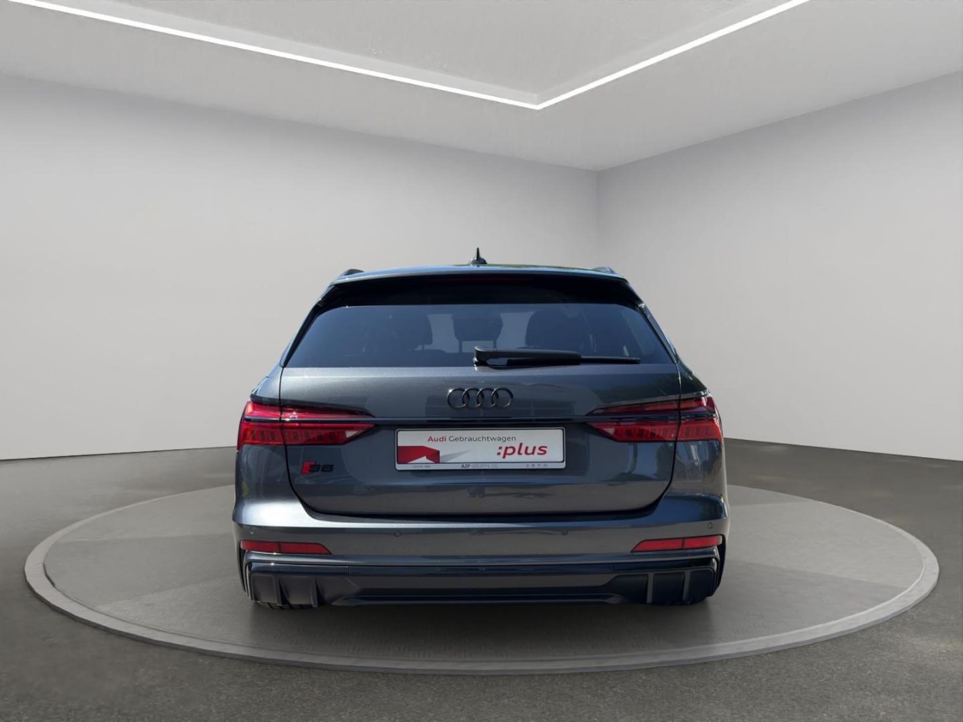 Audi S6 Avant
