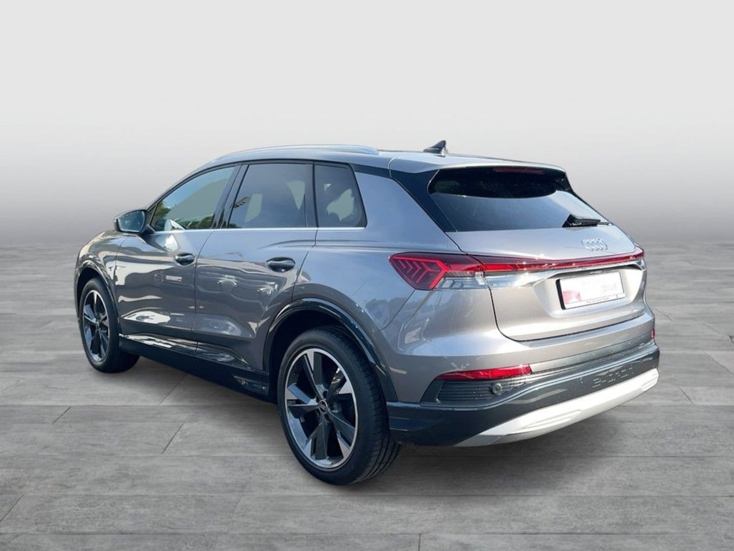 Bild über Audi Q4 e-tron 40 e-tron - für weitere Informationen kontaktieren Sie den Audi Partner