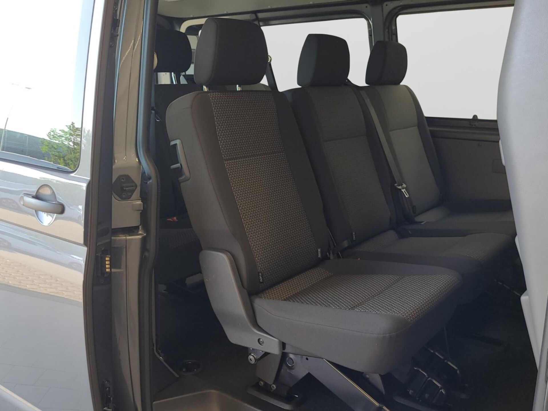 Volkswagen T6.1 Transporter Kombi langer Radstand