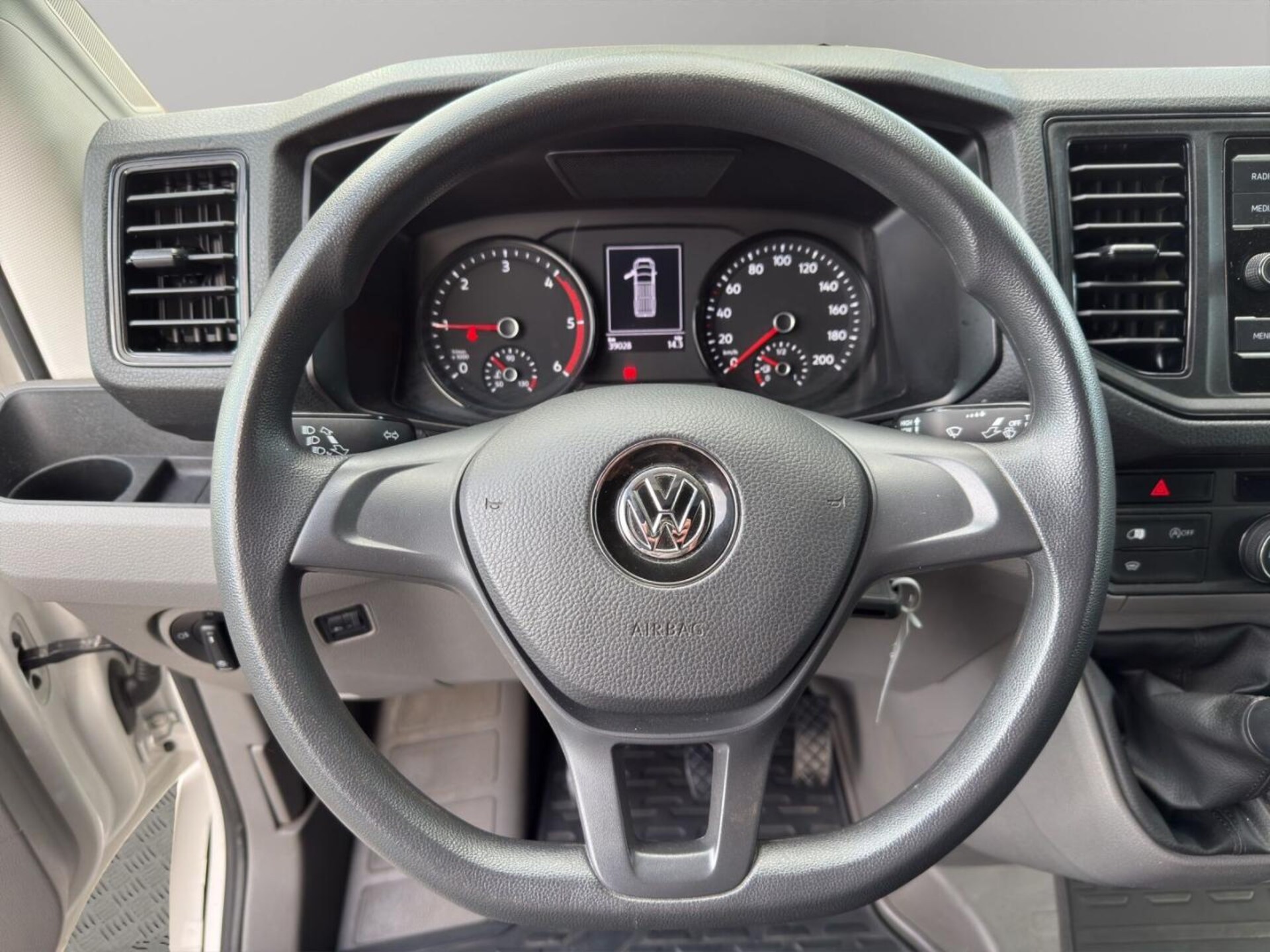 Volkswagen Crafter Kasten langer Radstand