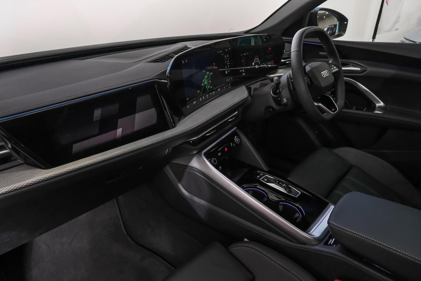 Image about Audi Q5 SUV TDI quattro 150 kW sport