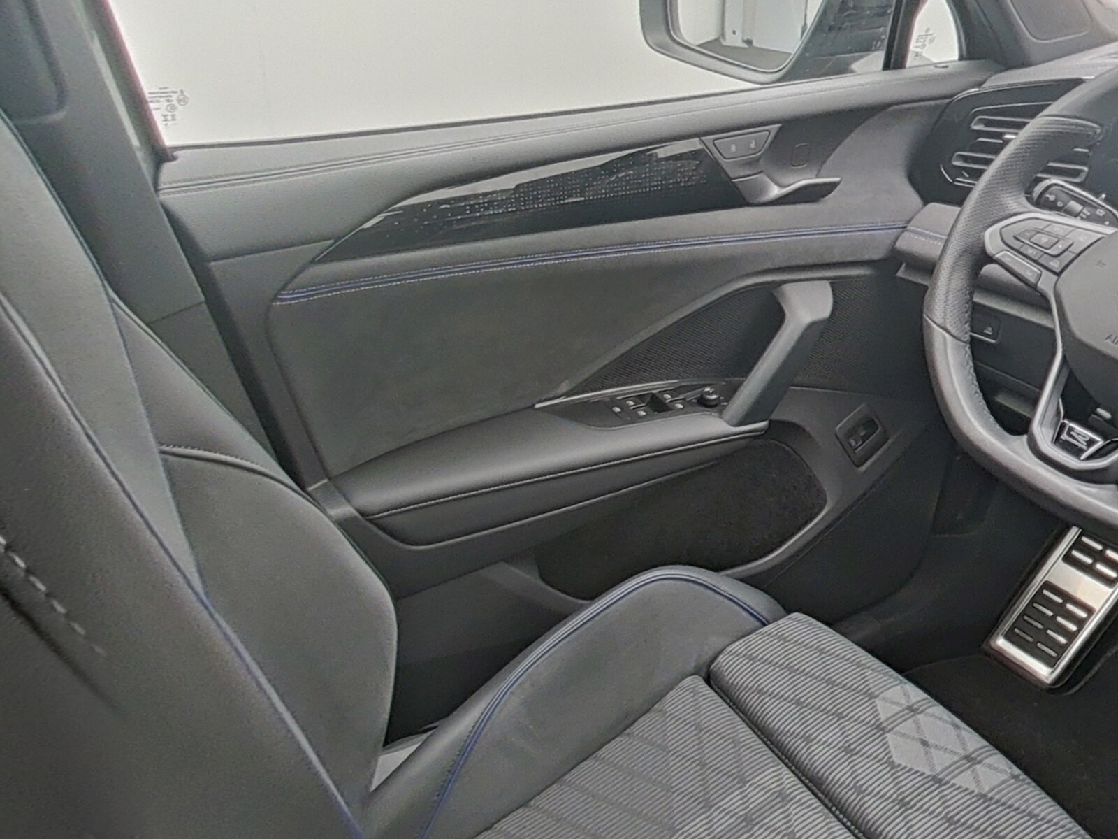 Volkswagen Tiguan – Bild 12