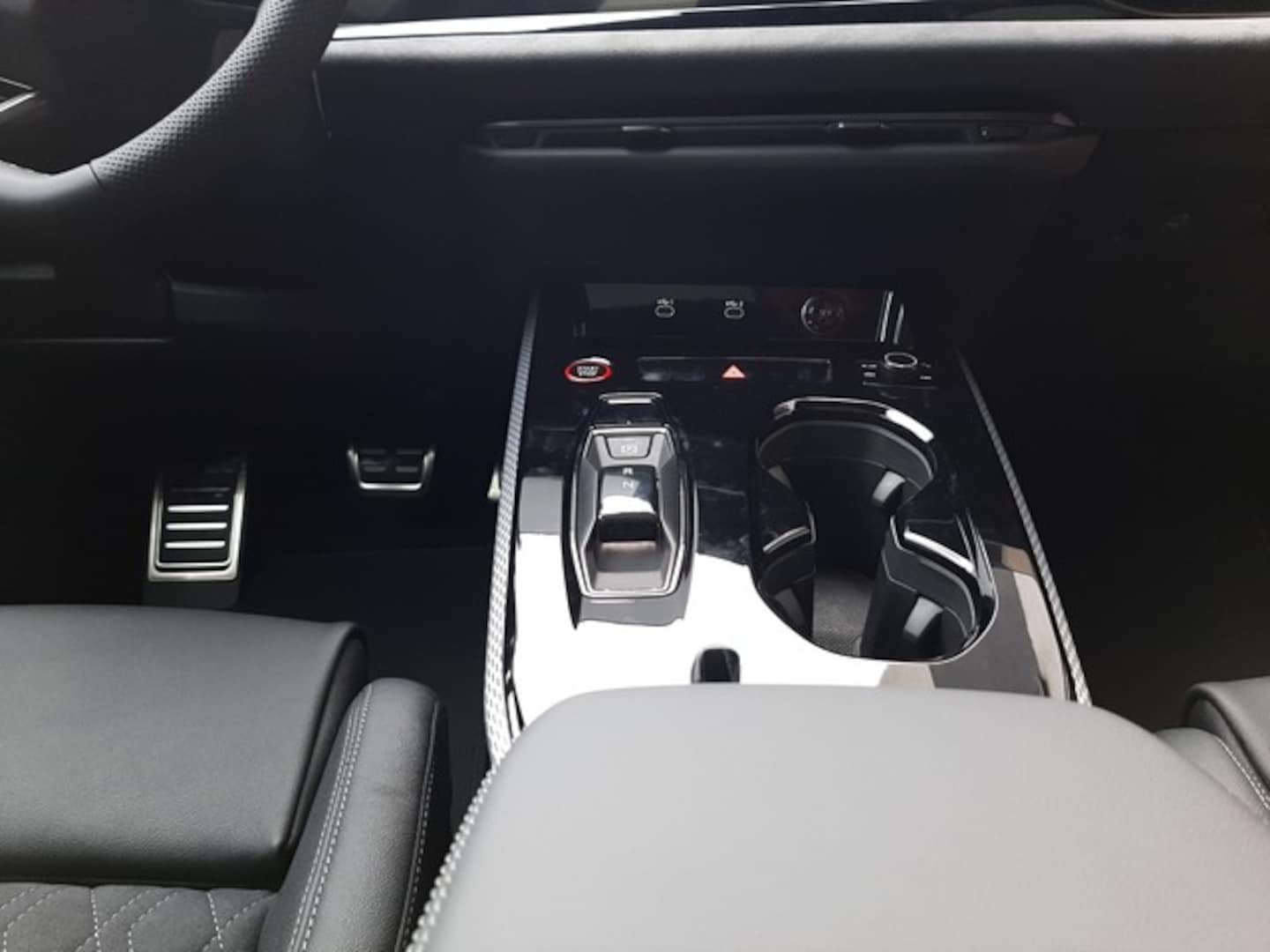 Bild über Audi A5 Avant TDI quattro 150 kW S tronic - für weitere Informationen kontaktieren Sie den Audi Partner