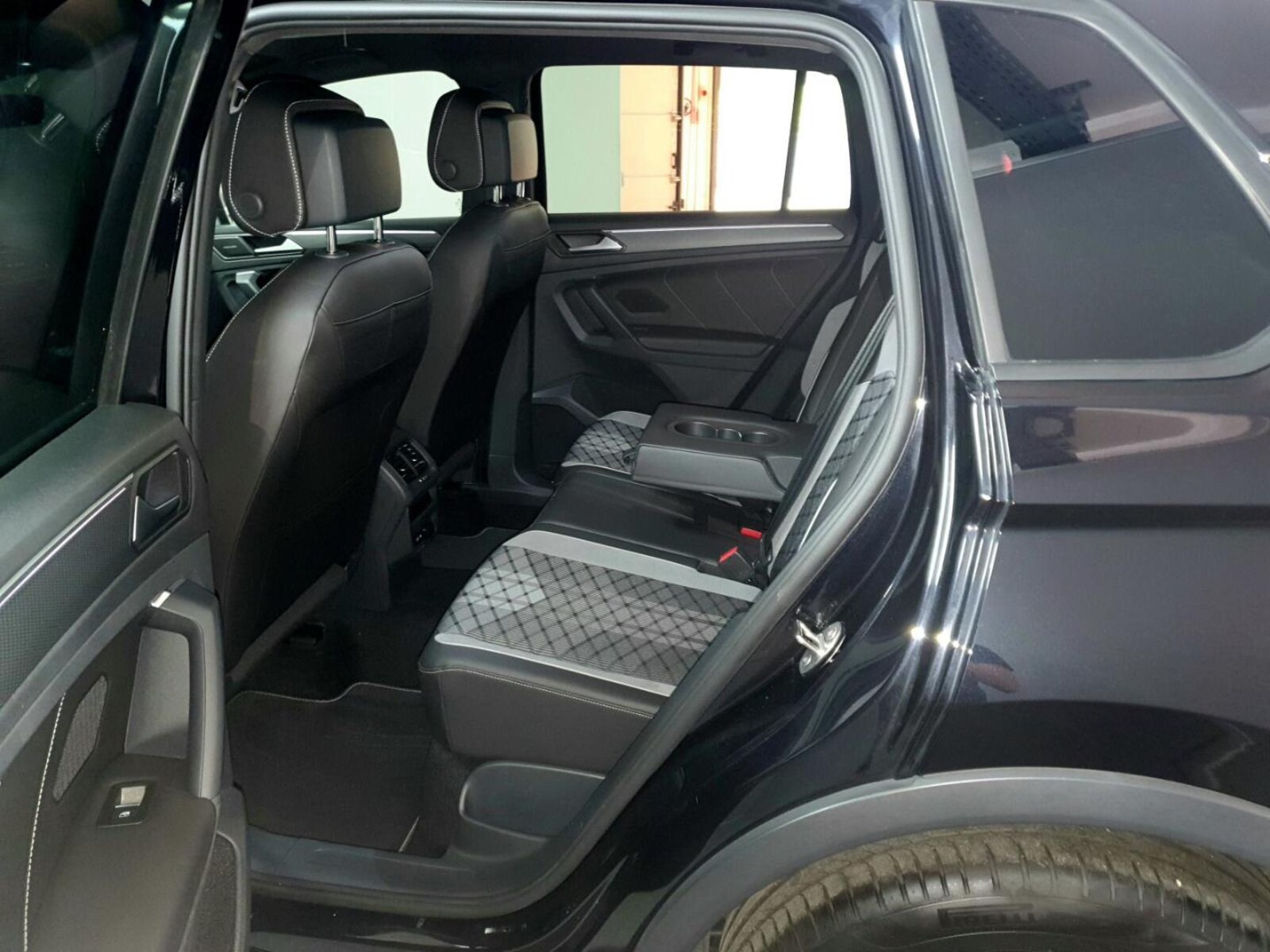 Volkswagen Tiguan – Bild 10