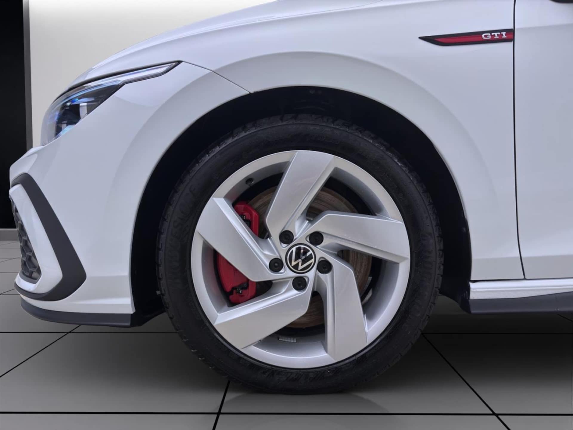 Volkswagen Golf GTI