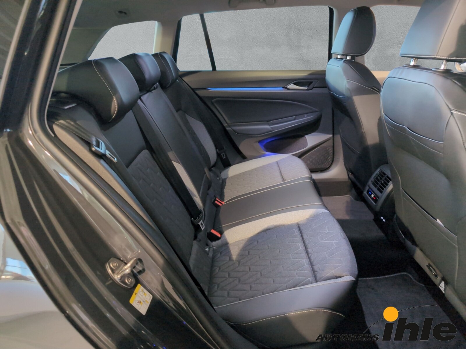 Volkswagen Golf Variant – Bild 7