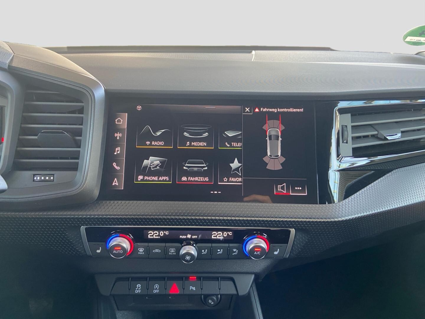 Bild über Audi A1 Sportback 25 TFSI Schaltgetriebe - für weitere Informationen kontaktieren Sie den Audi Partner