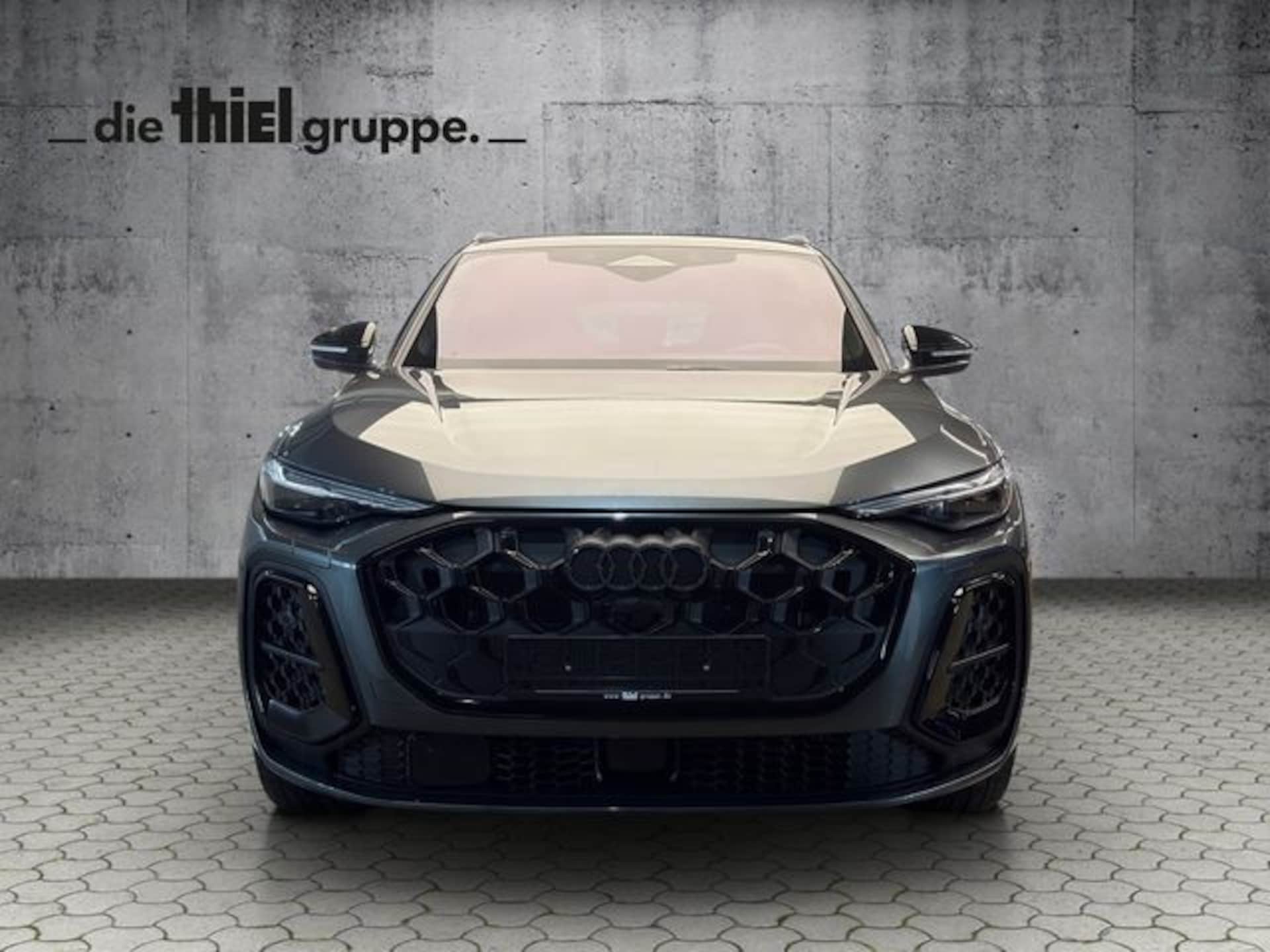 Audi Q5 Sportback edition one