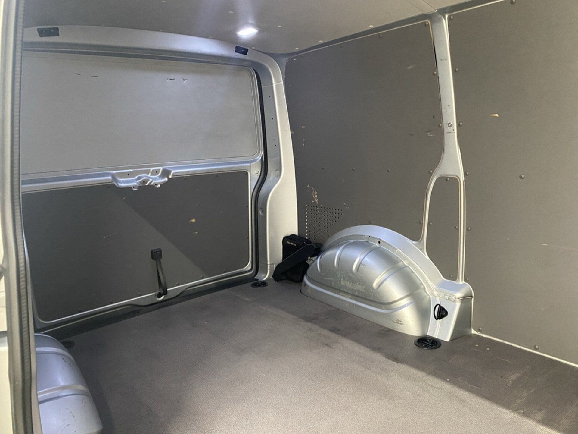 Volkswagen T6.1 Transporter Kasten kurzer Radstand