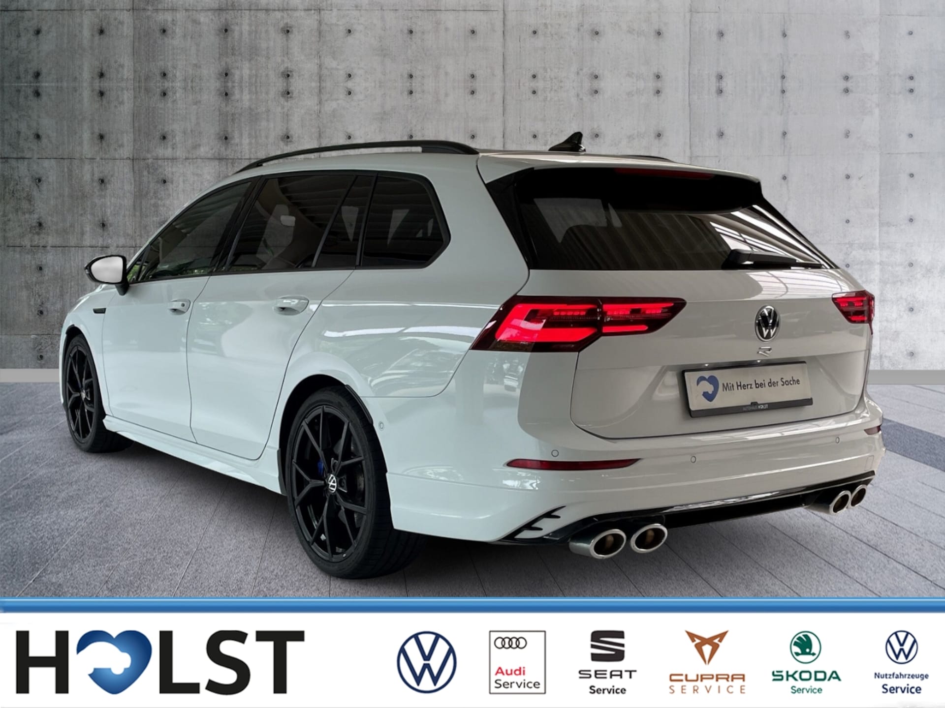 Volkswagen Golf Variant R