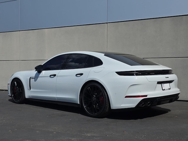 2025 Porsche