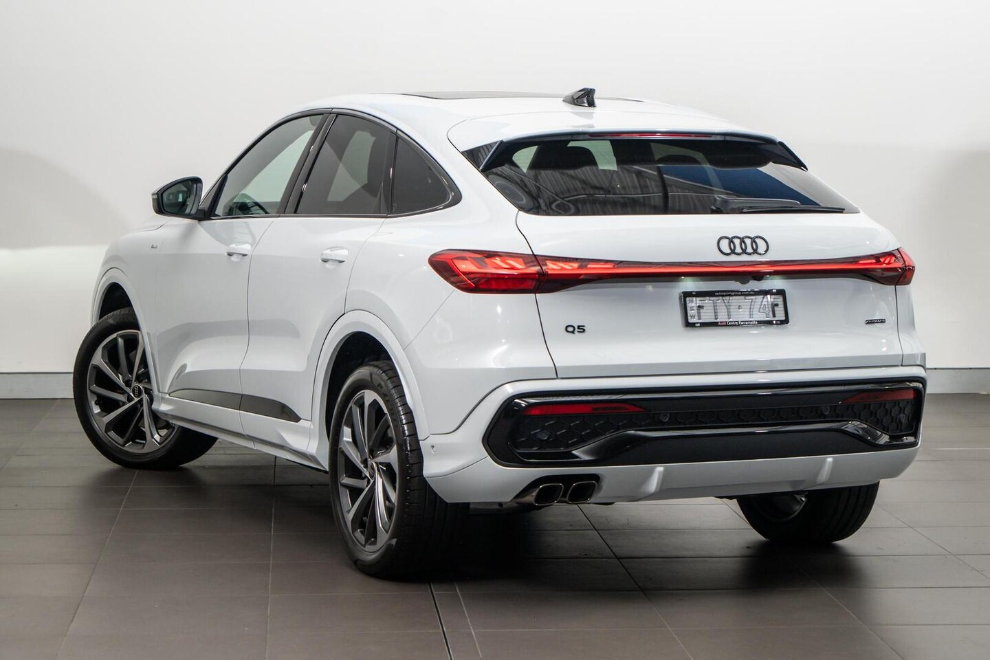 Image about Audi Q5 Sportback TDI quattro 150 kW sport