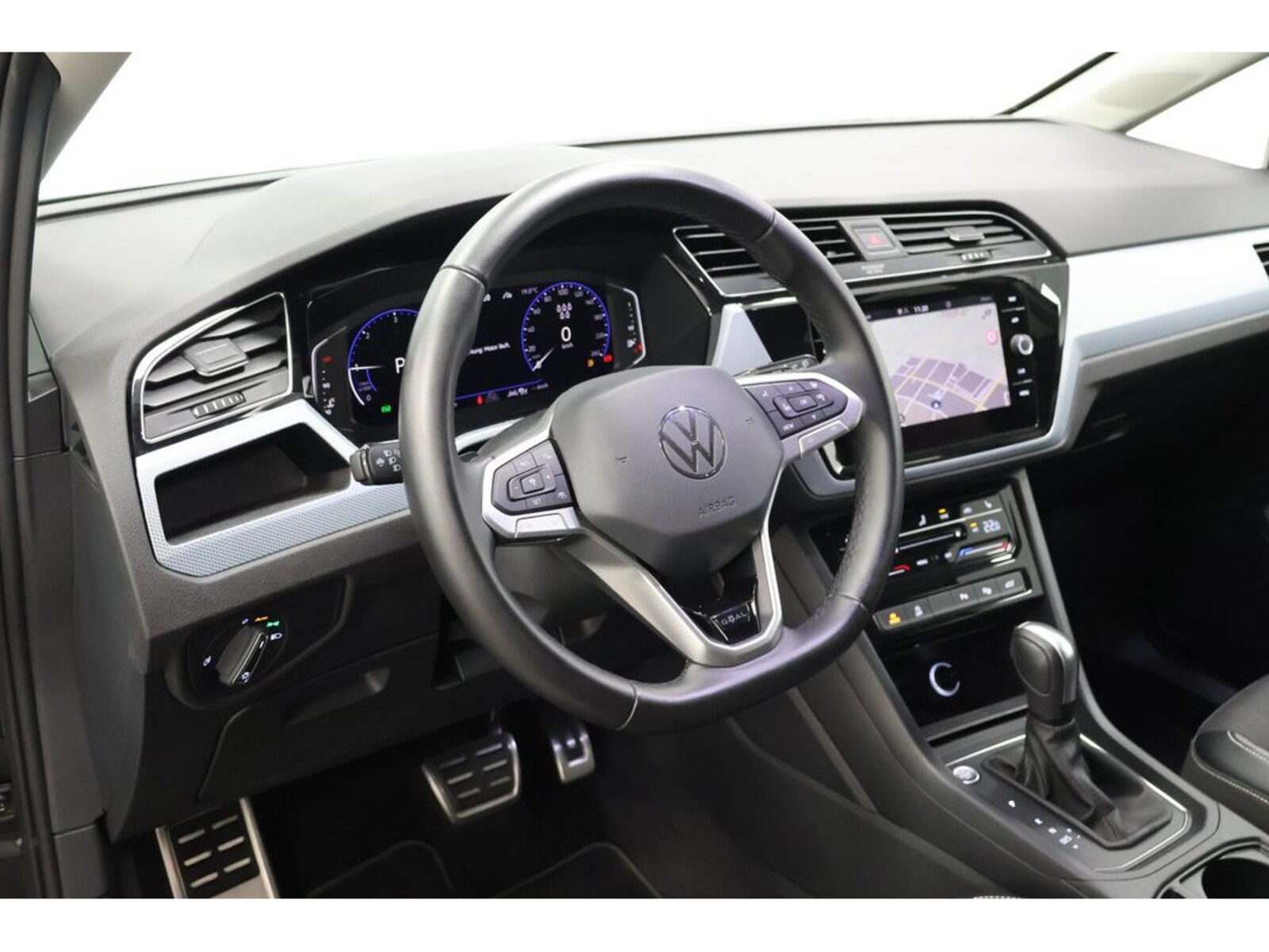 Volkswagen Touran – Bild 17