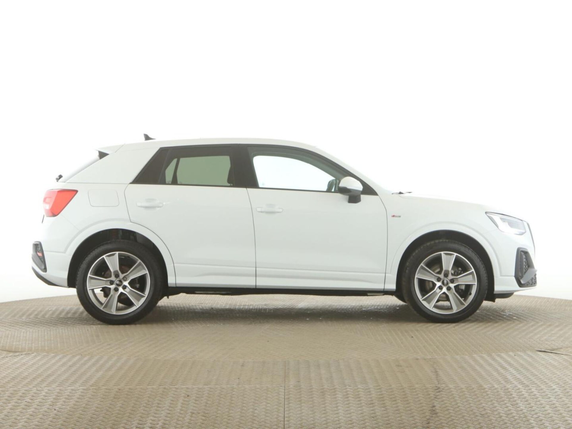 Audi Q2 S line