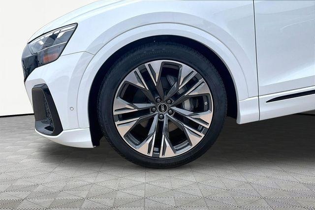 2026 Audi Q8 Premium Plus - Photo 8