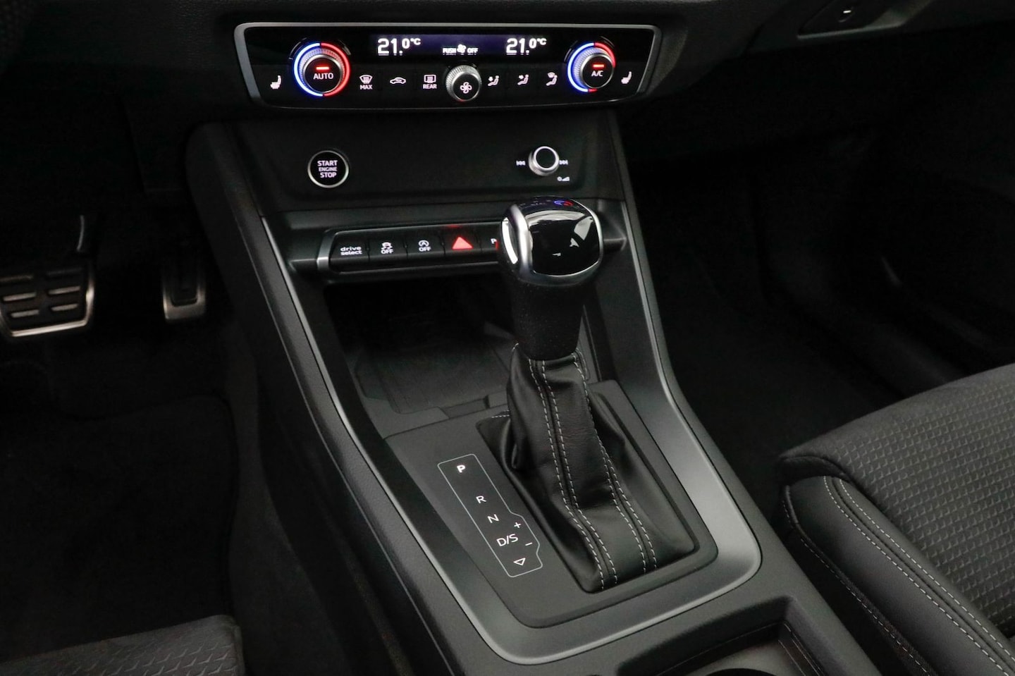 Bild über Audi Q3 S line 45 TFSI quattro S tronic - für weitere Informationen kontaktieren Sie den Audi Partner