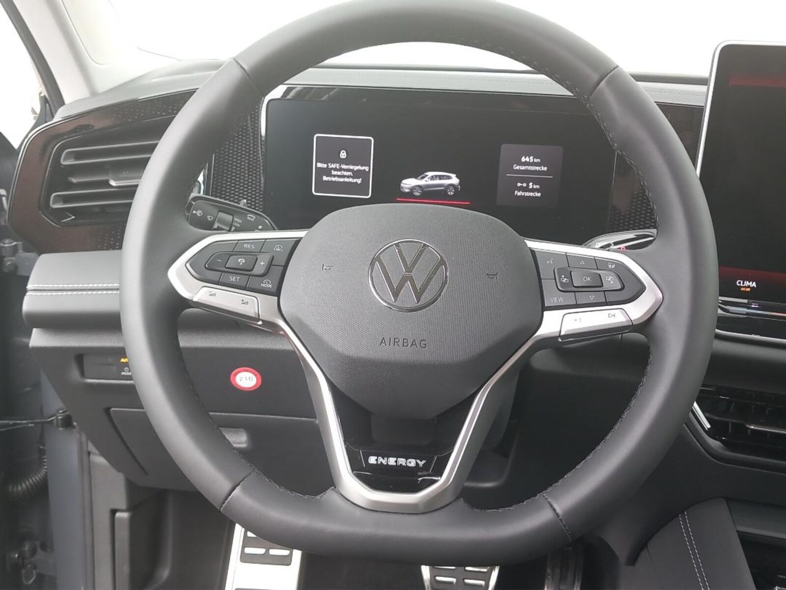 Volkswagen Tiguan – Bild 10
