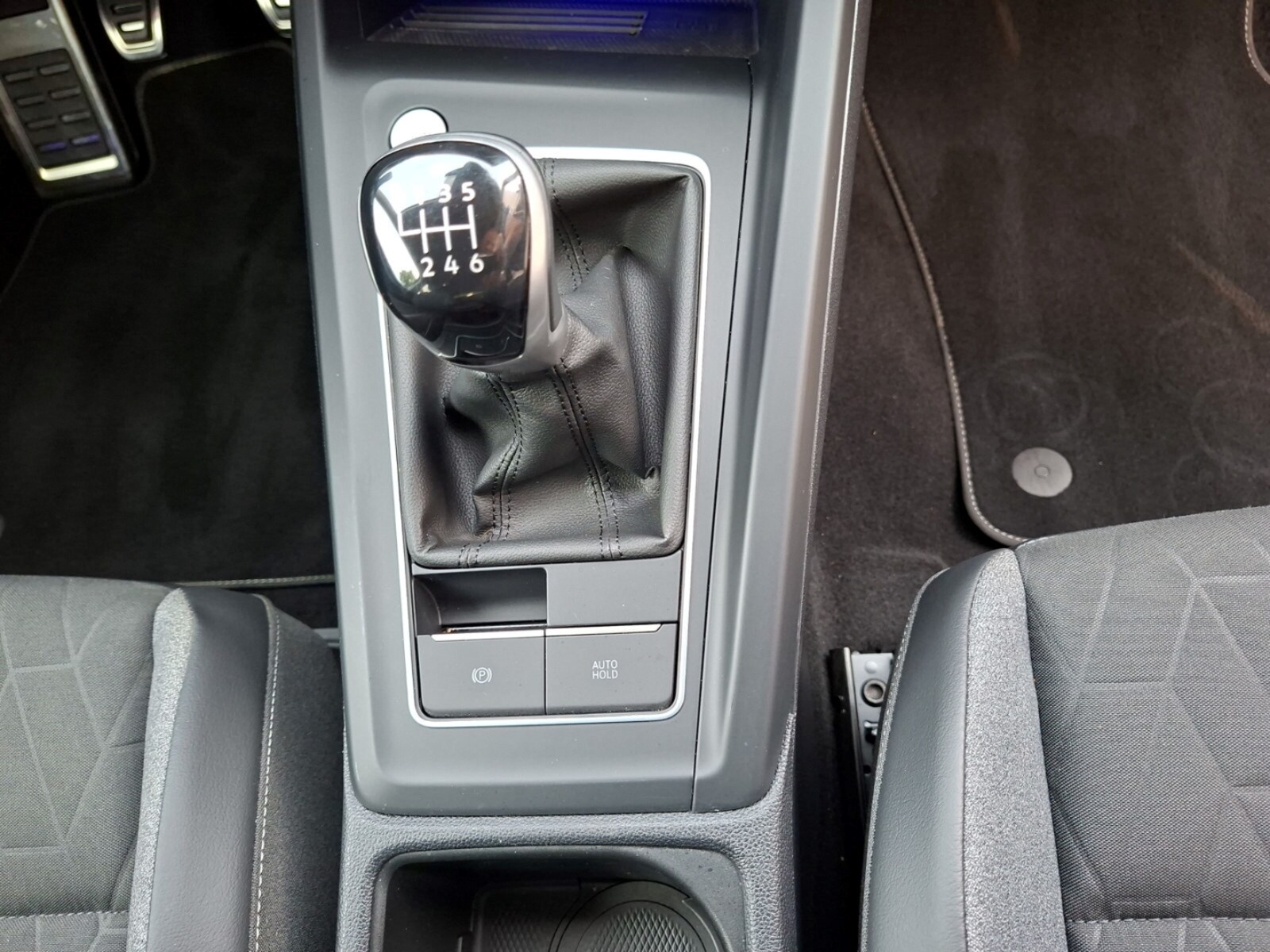 Volkswagen Golf – Bild 10