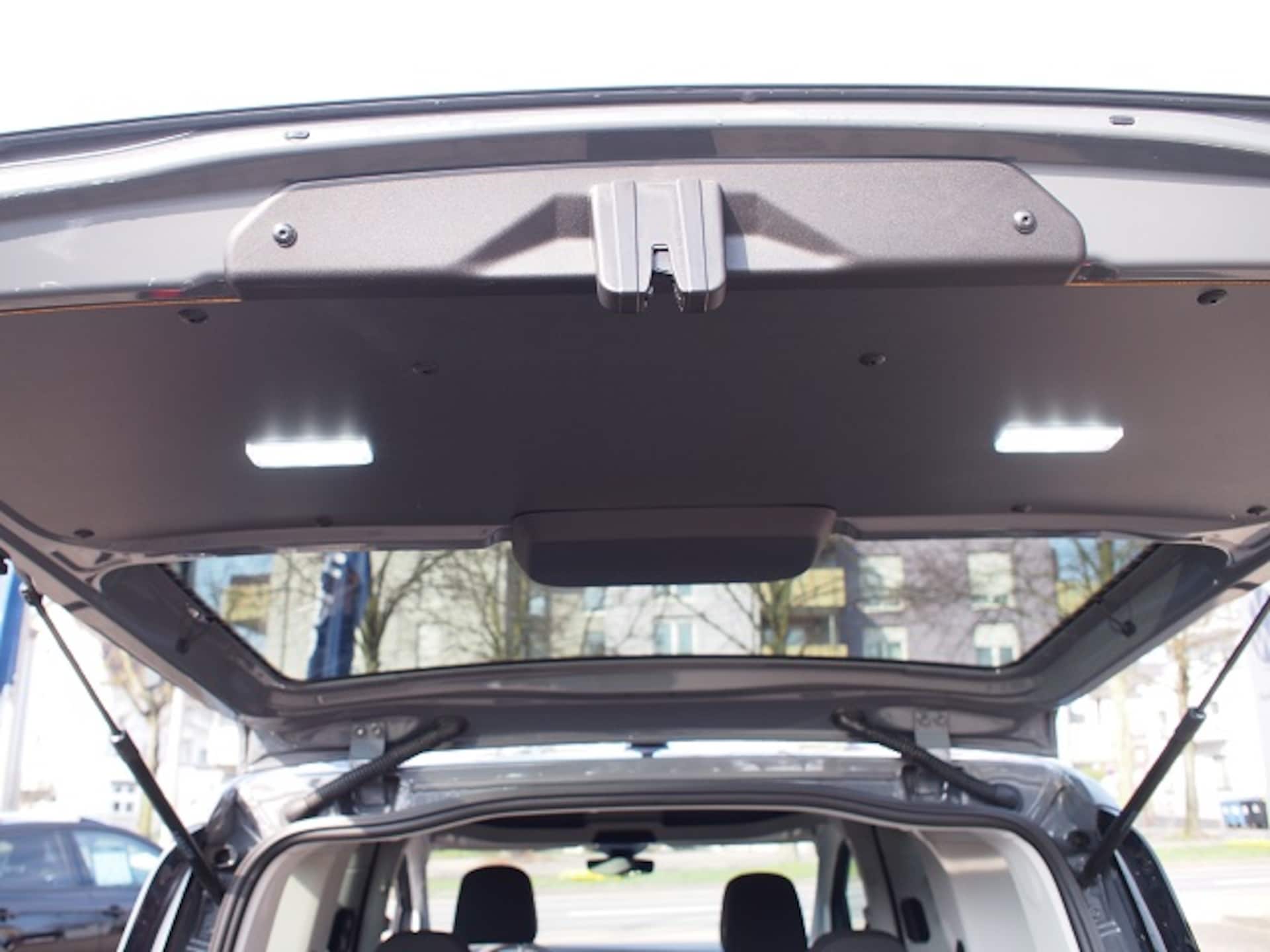 Volkswagen Caddy Basis-Modell