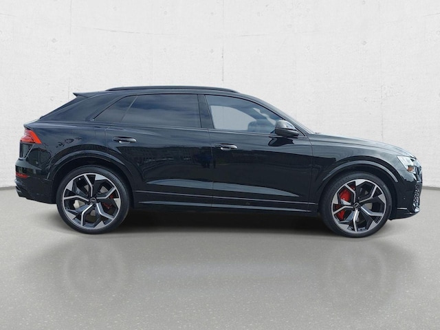 2023 Audi RS Q8
