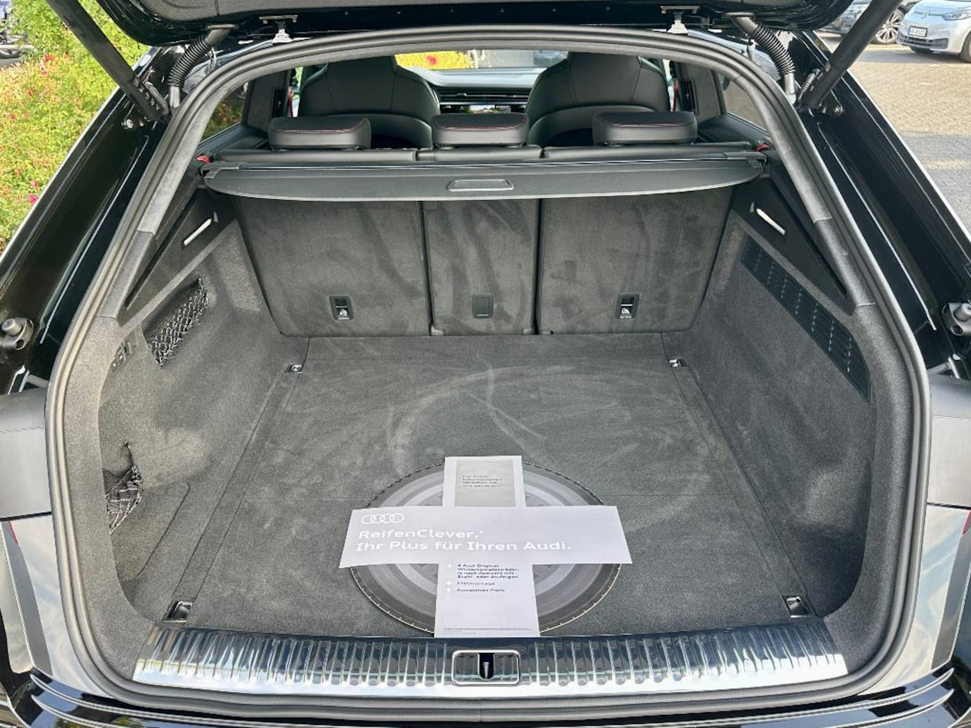 Audi SQ8 SUV