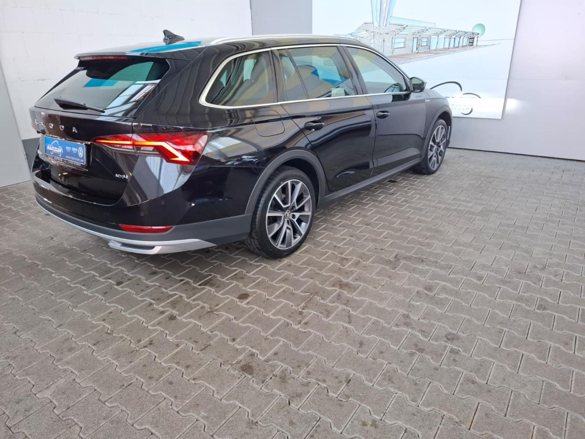 Skoda Octavia Combi SCOUT