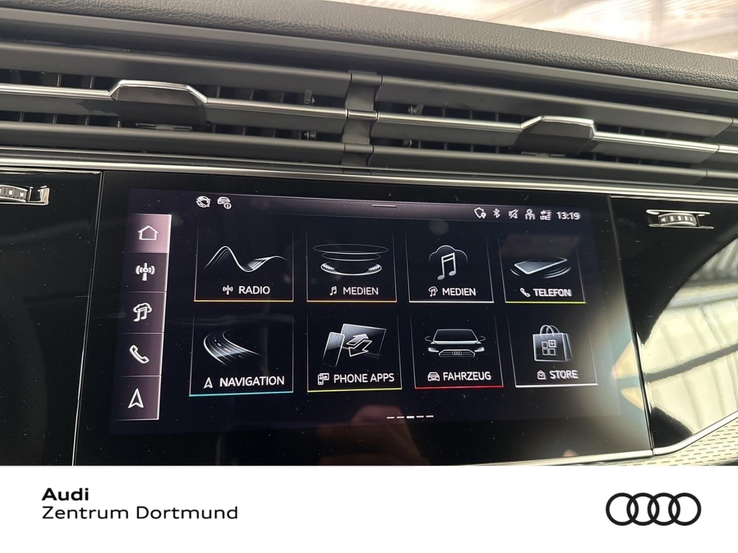 Bild über Audi Q7 SUV S line business TDI quattro 210 kW tiptronic - für weitere Informationen kontaktieren Sie den Audi Partner