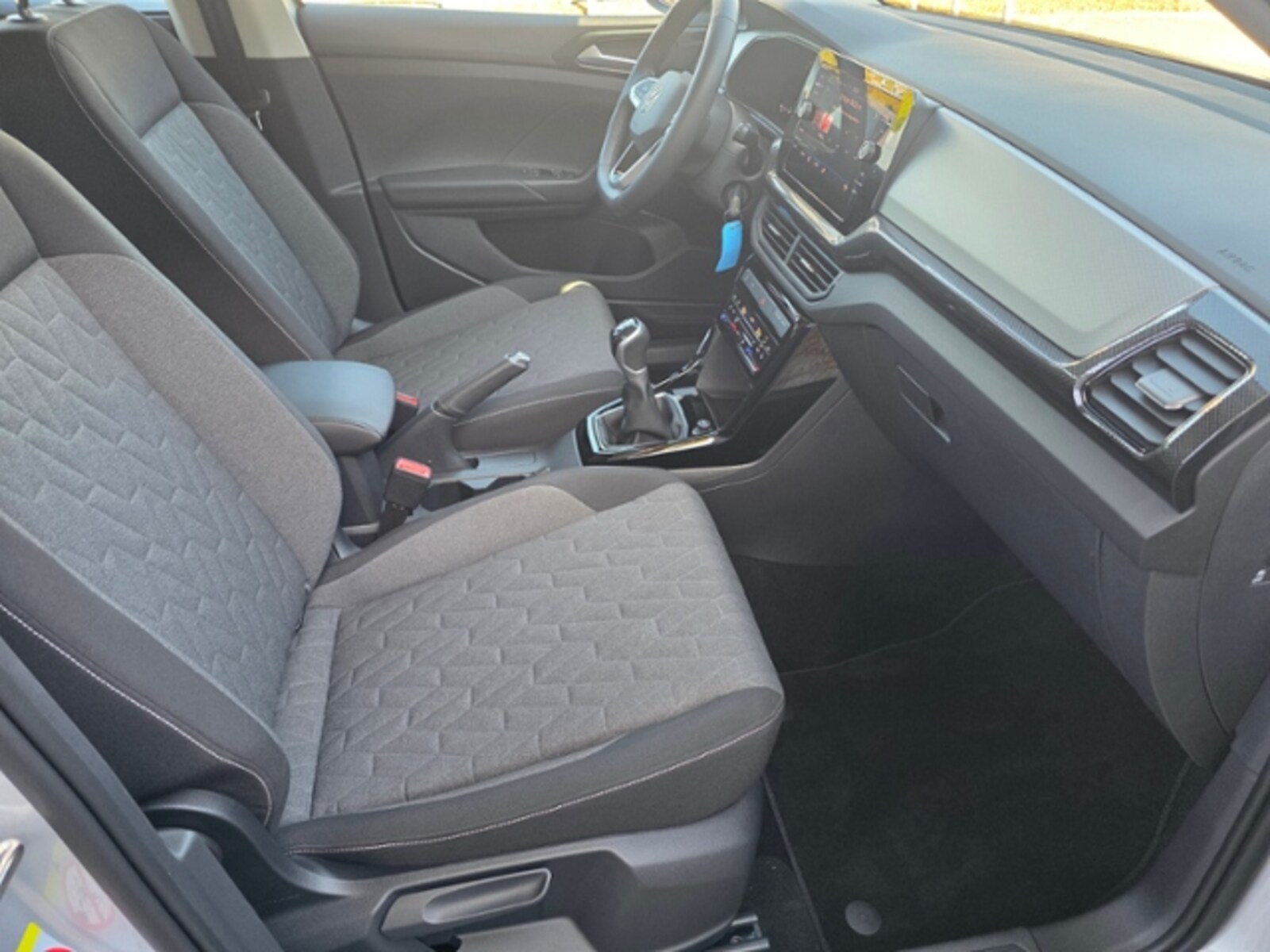 Volkswagen T-Cross – Bild 8