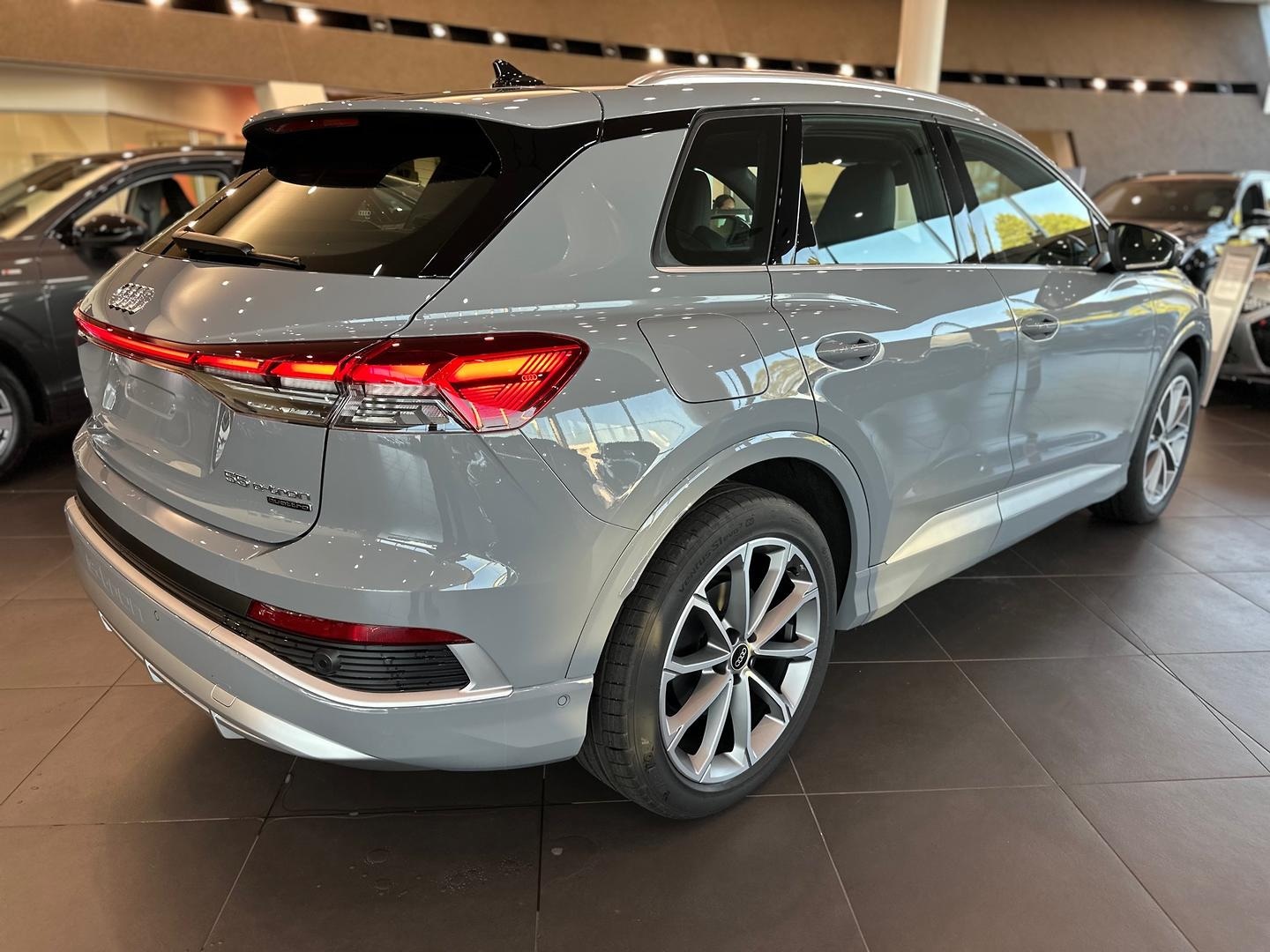 Image about Audi Q4 e-tron 55 e-tron quattro
