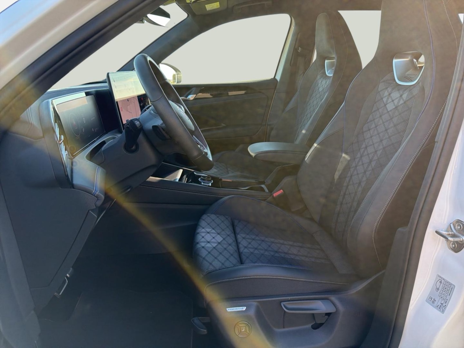 Volkswagen Tiguan – Bild 10