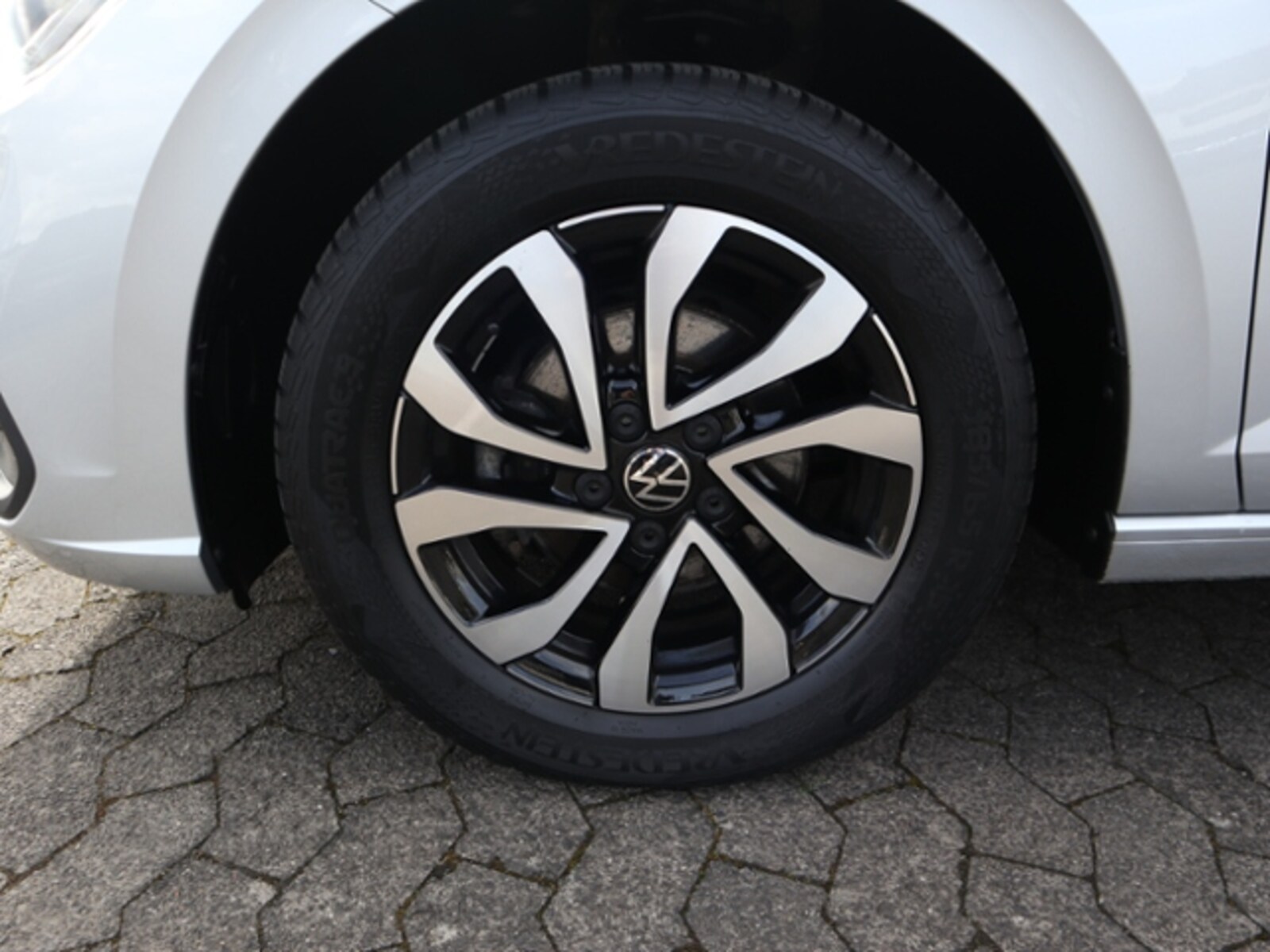Volkswagen Polo – Bild 4