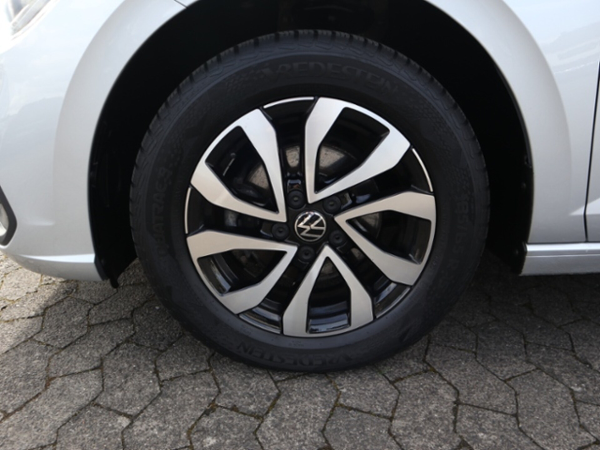 Volkswagen Polo Active