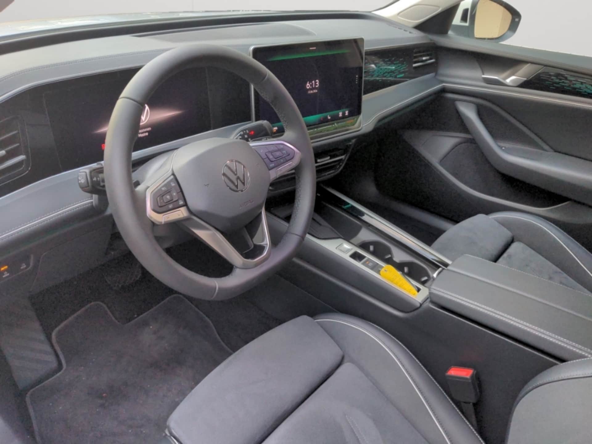 Volkswagen Passat Elegance