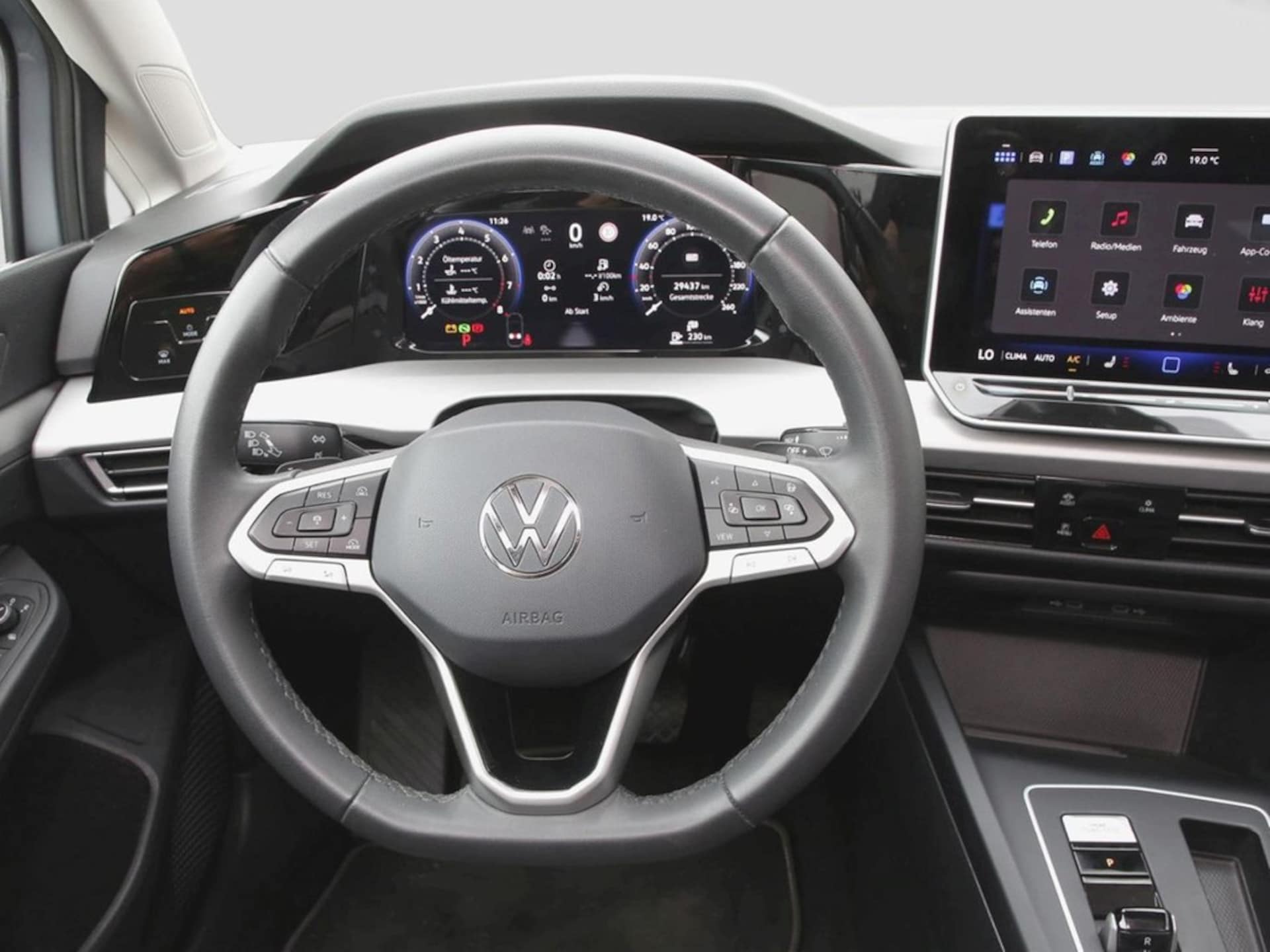 Volkswagen Golf Variant Life
