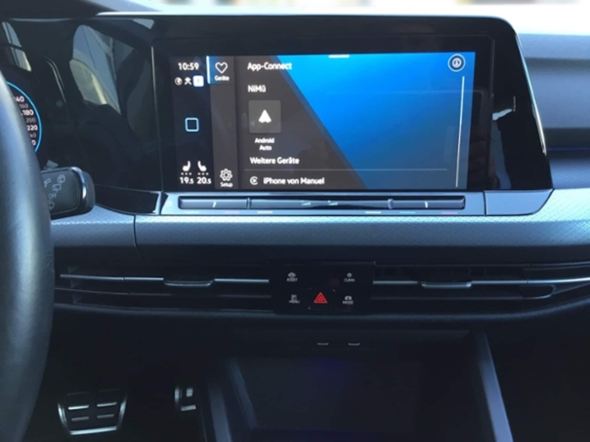 Volkswagen Golf Active