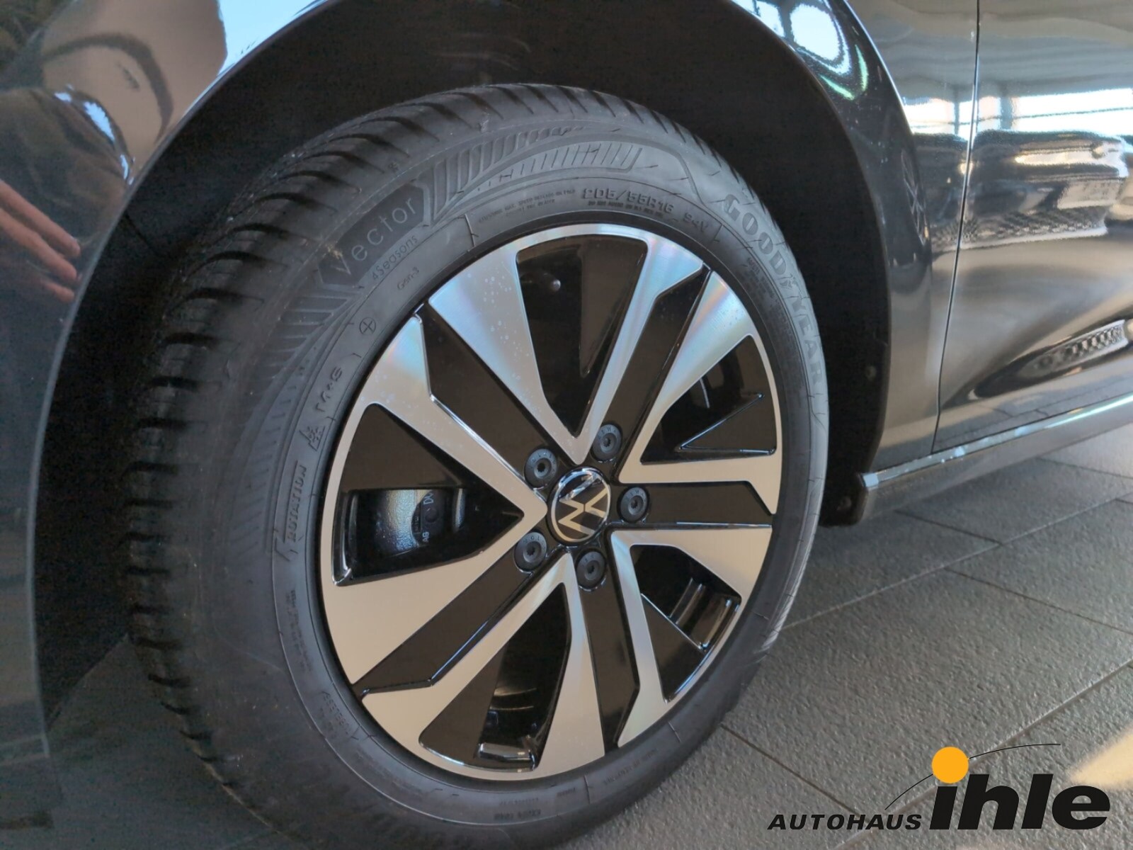 Volkswagen Golf Variant – Bild 13