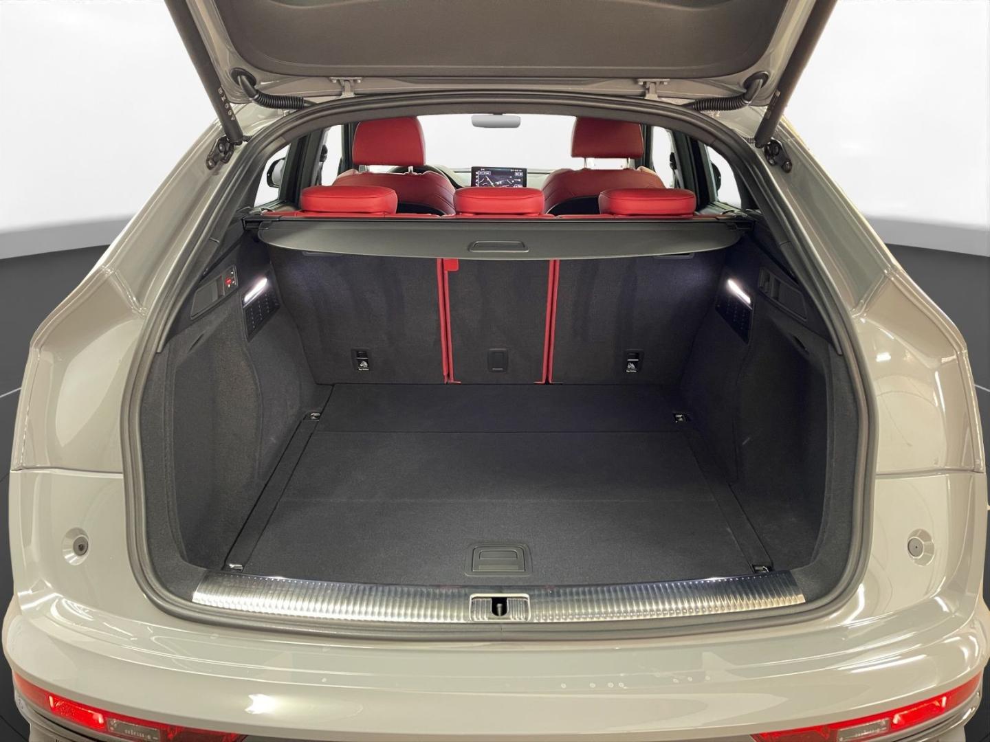Image about Audi SQ5 Sportback TDI tiptronic