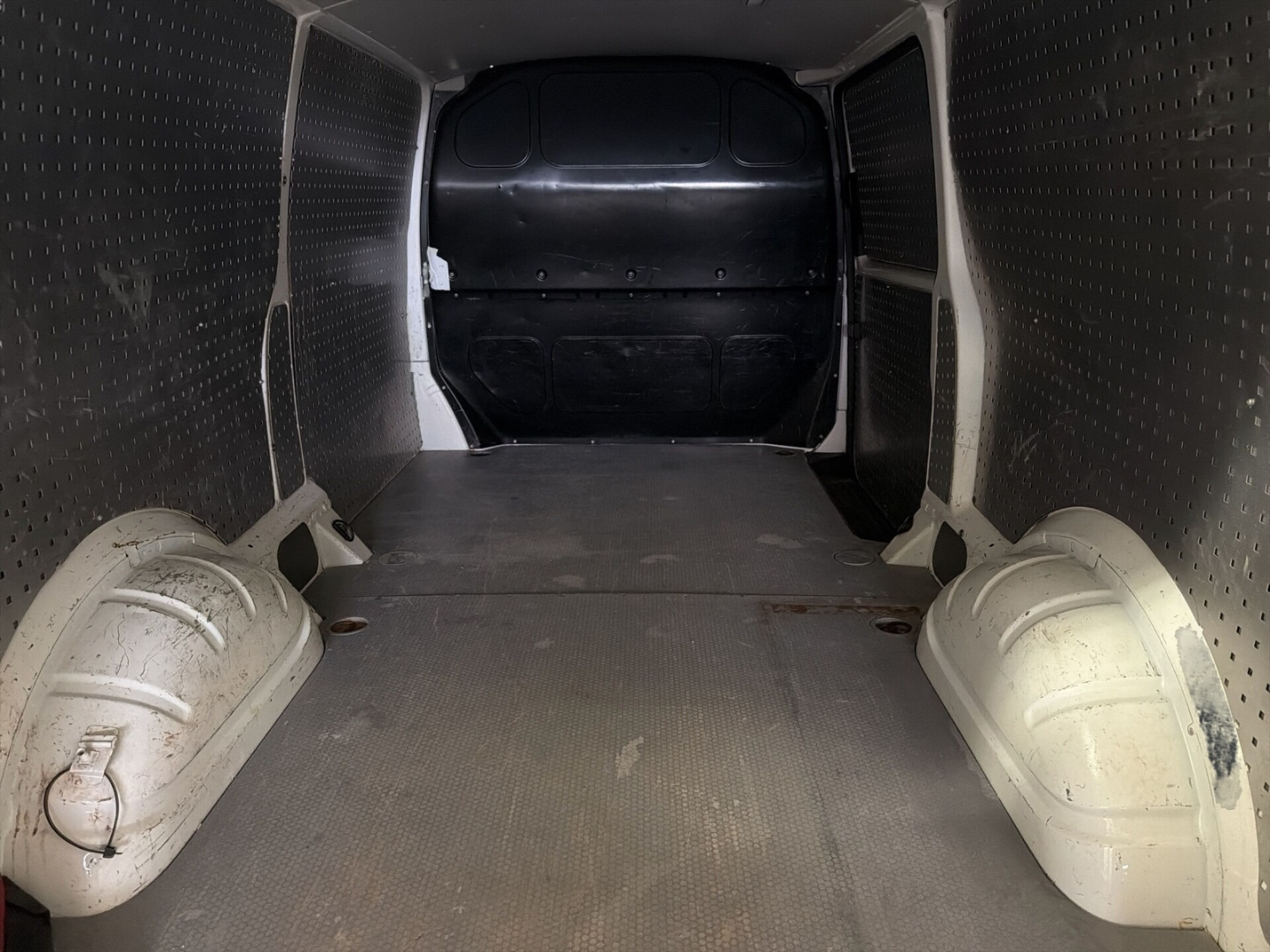 Volkswagen T6.1 Transporter Kasten langer Radstand